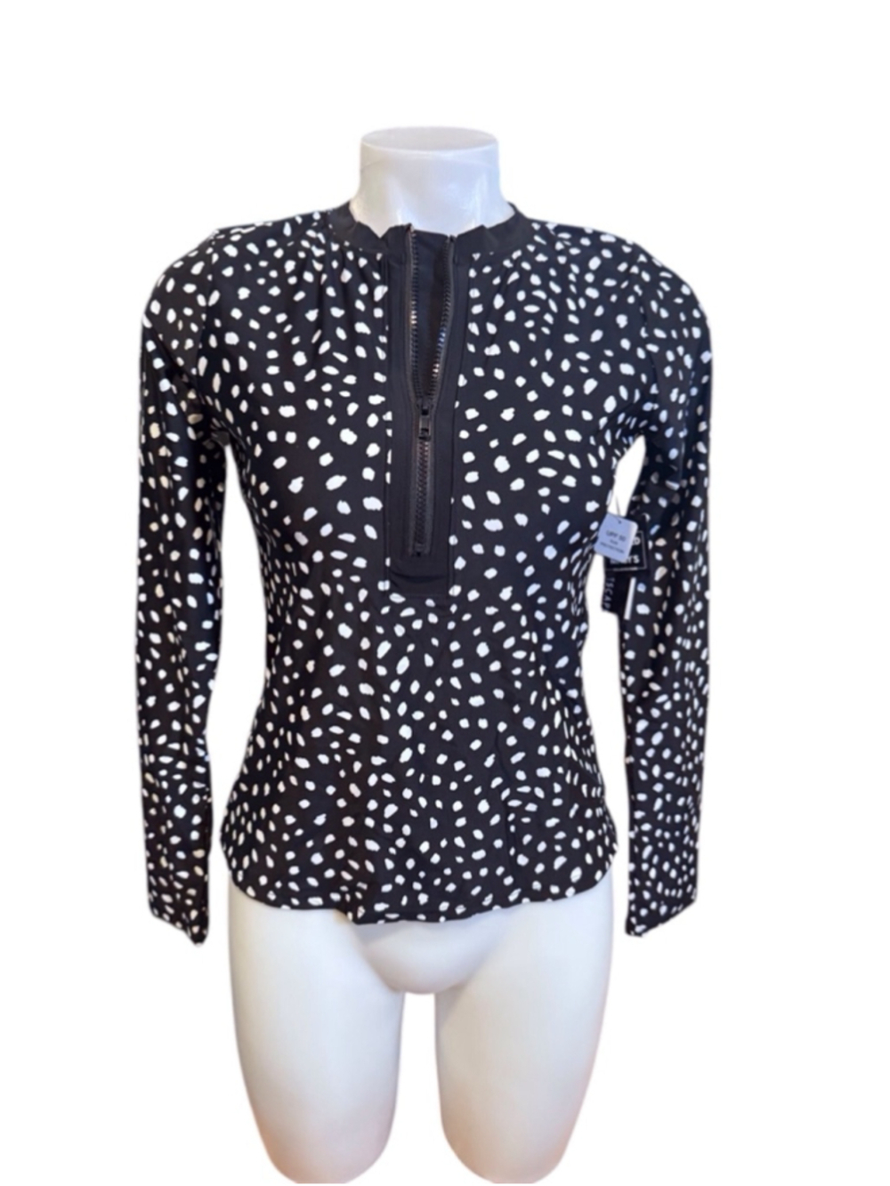 Women's Island Escape Rash Guard Size M Black White